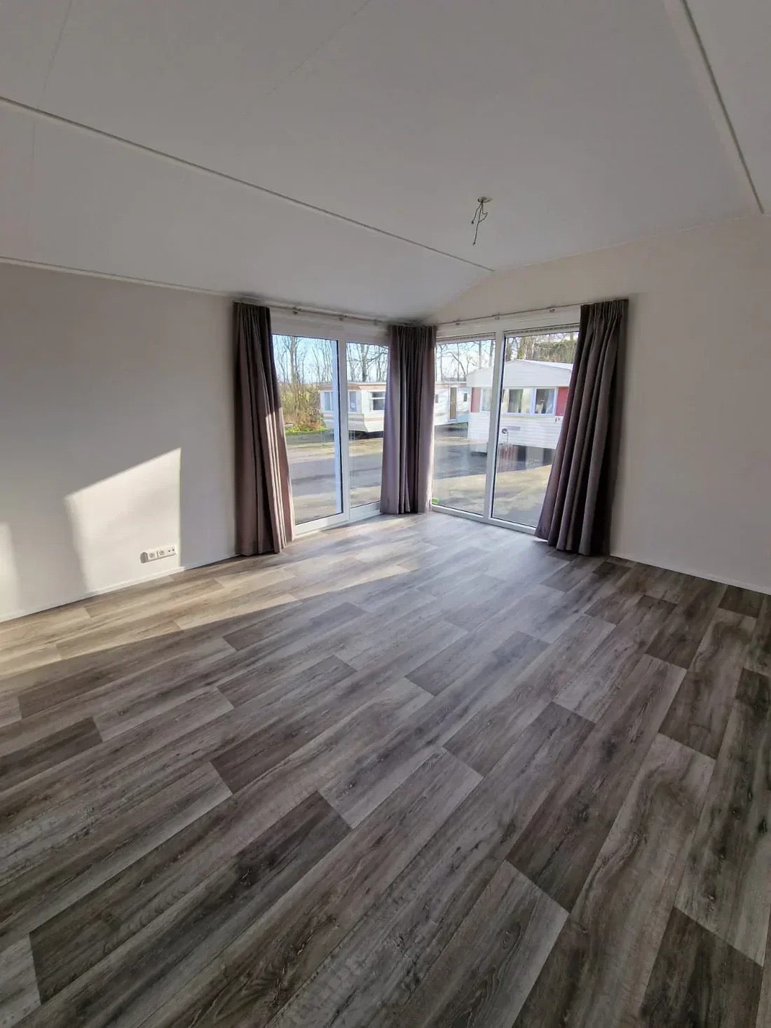 MORADIA MÓVEL COM T3