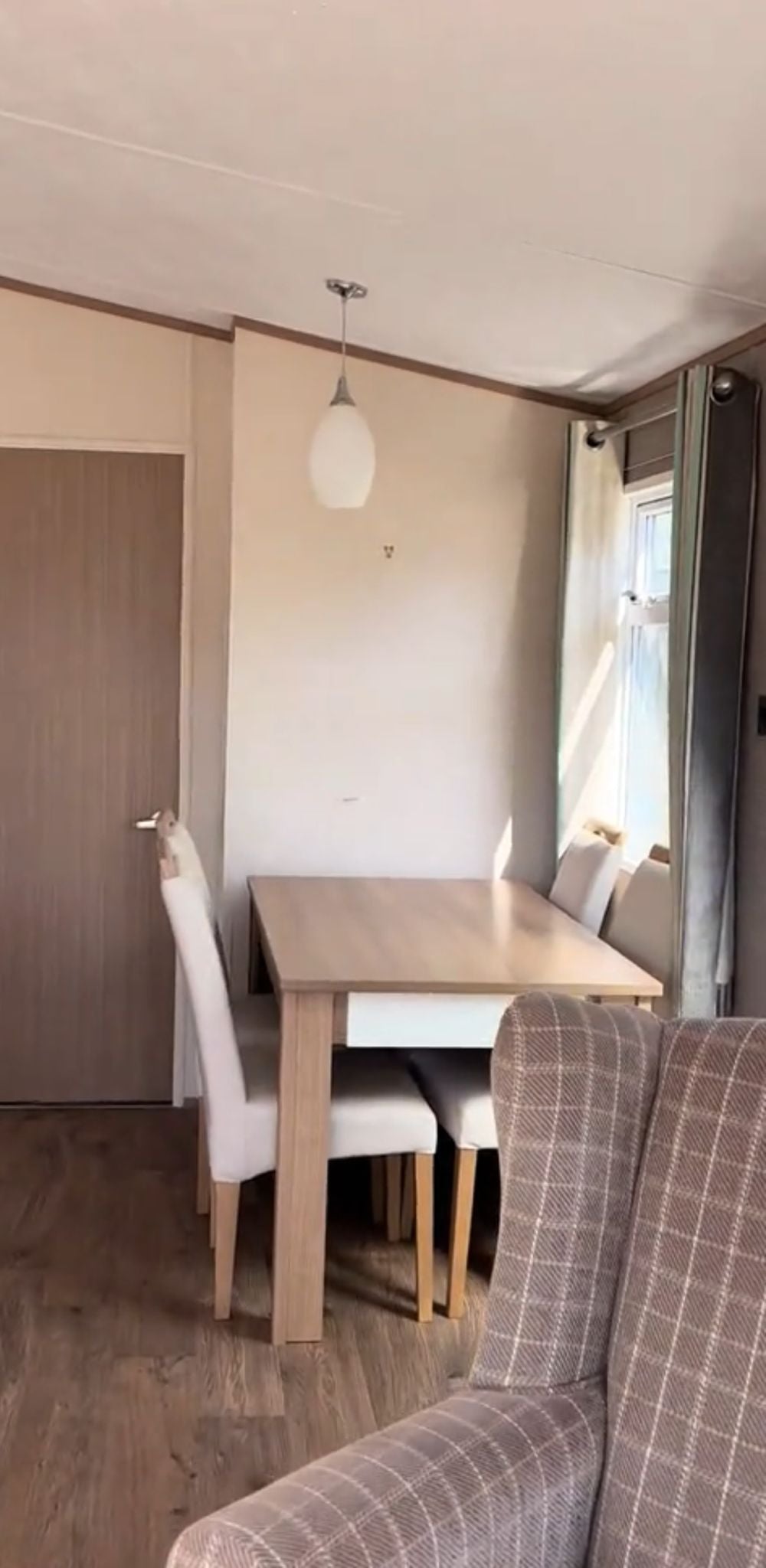 casa móvel T2 muito espaçosa